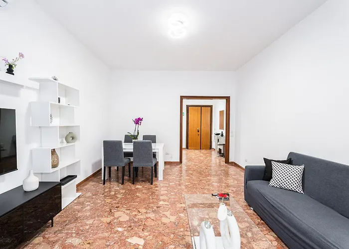 Domus Leo